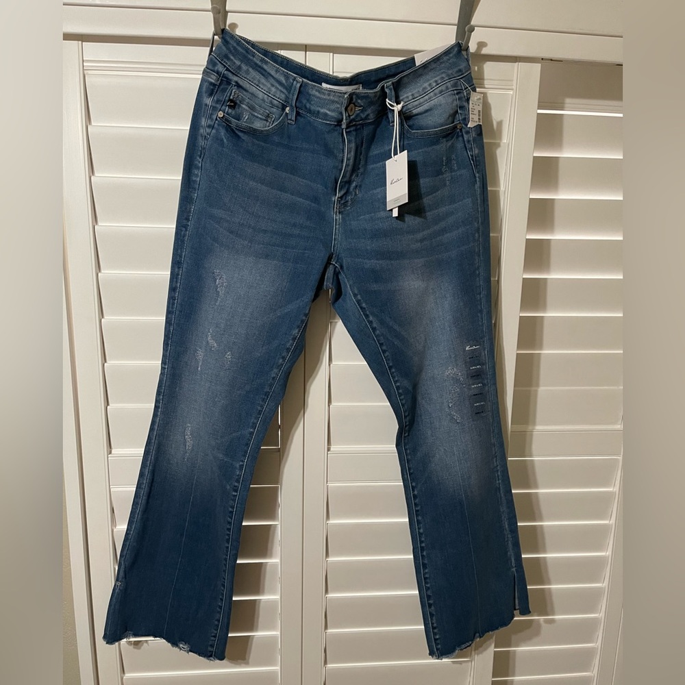 KanCan Mid Rise Slim Boot Cut Jeans Sz 14W Long 32” Length